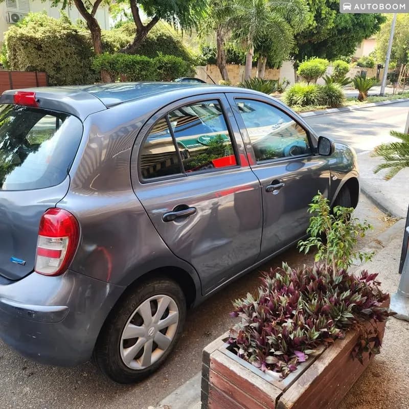 Nissan Micra 2013